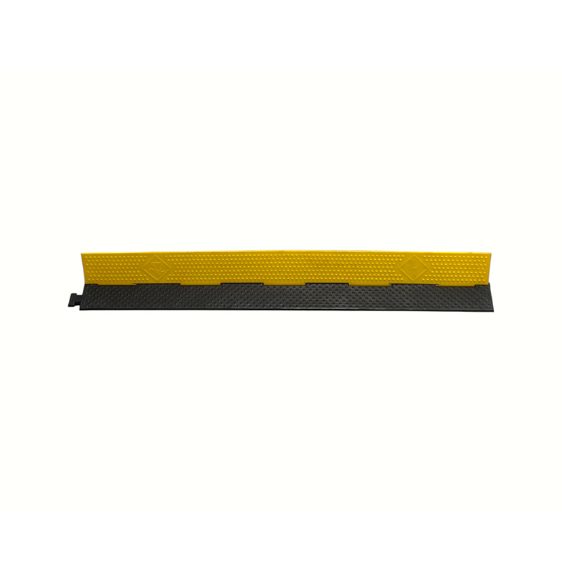 Pelindung Kabel Bertulang Saluran Tunggal Pull-Down Ringan Karet Tahan Aus Elastisitas Tinggi dengan Ramp