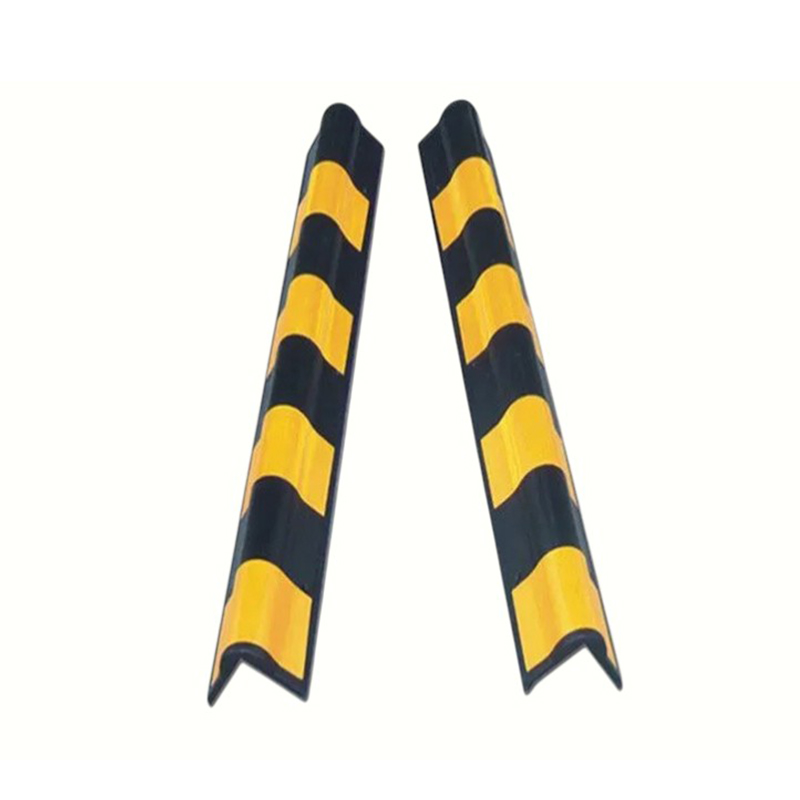 Pelindung Sudut Karet Reflektif Bulat Bertulang Radius Besar
