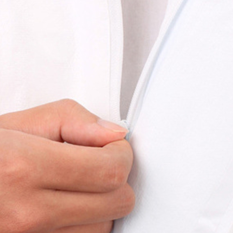 Baju Pelindung Medis Sekali Pakai